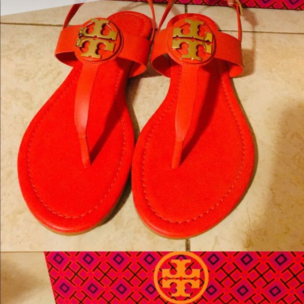 Tory Burch Bryce 8.5 like new